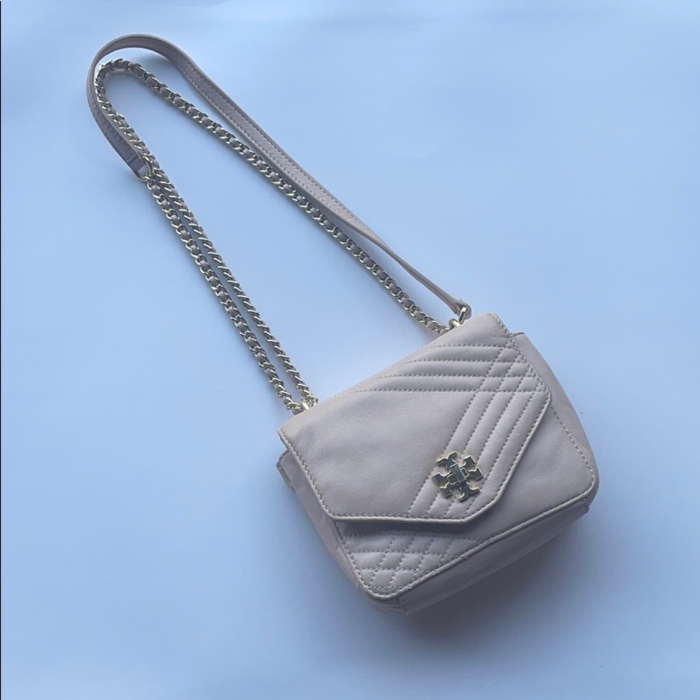 👛TORY BURCH PINK CHEVRON PURSE